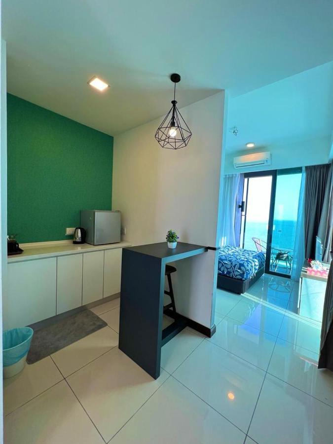 Private Waterfront Apartment Port Dickson